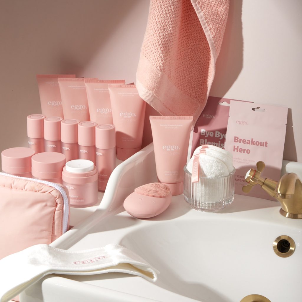 Oblikovanje uspešne strategije produktne fotografije za povečanje prodaje 2 eGGOgLOW kreativna produktna fotografija za spletne strani. Amazon, Shopify